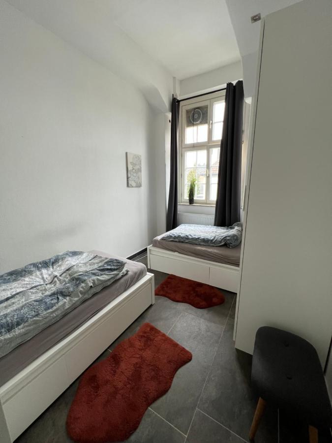 Viersen Schoene Apartments Am Duelkener Bahnhof Esterno foto