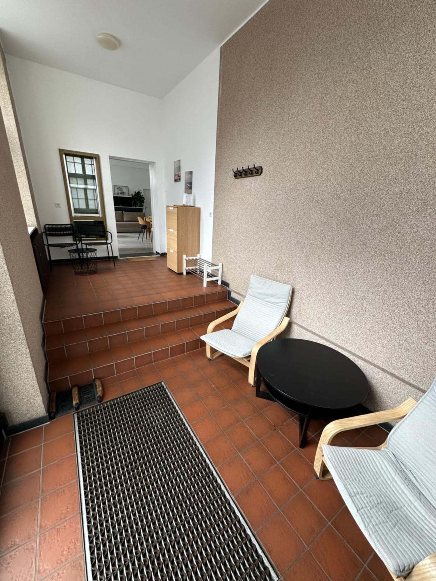 Viersen Schoene Apartments Am Duelkener Bahnhof Esterno foto